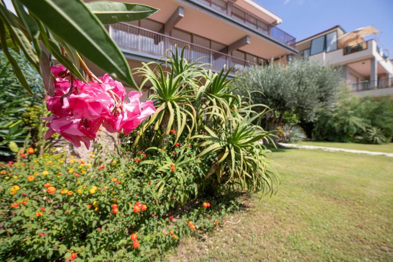 Villa Arrecifes Fertilia Kültér fotó